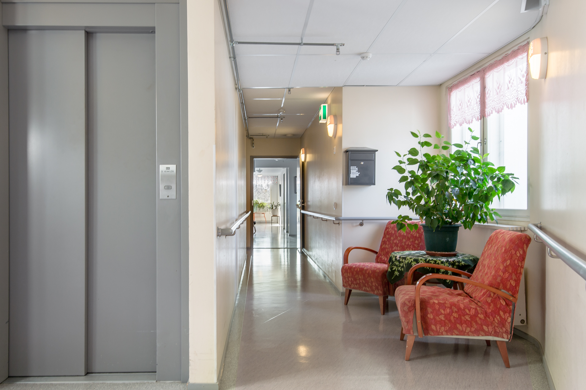 DSC4998-E-F-korridor